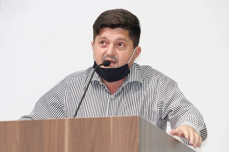 MOMENTO TRIBUNA: Rodrigão fala de obras em ano eleitoral