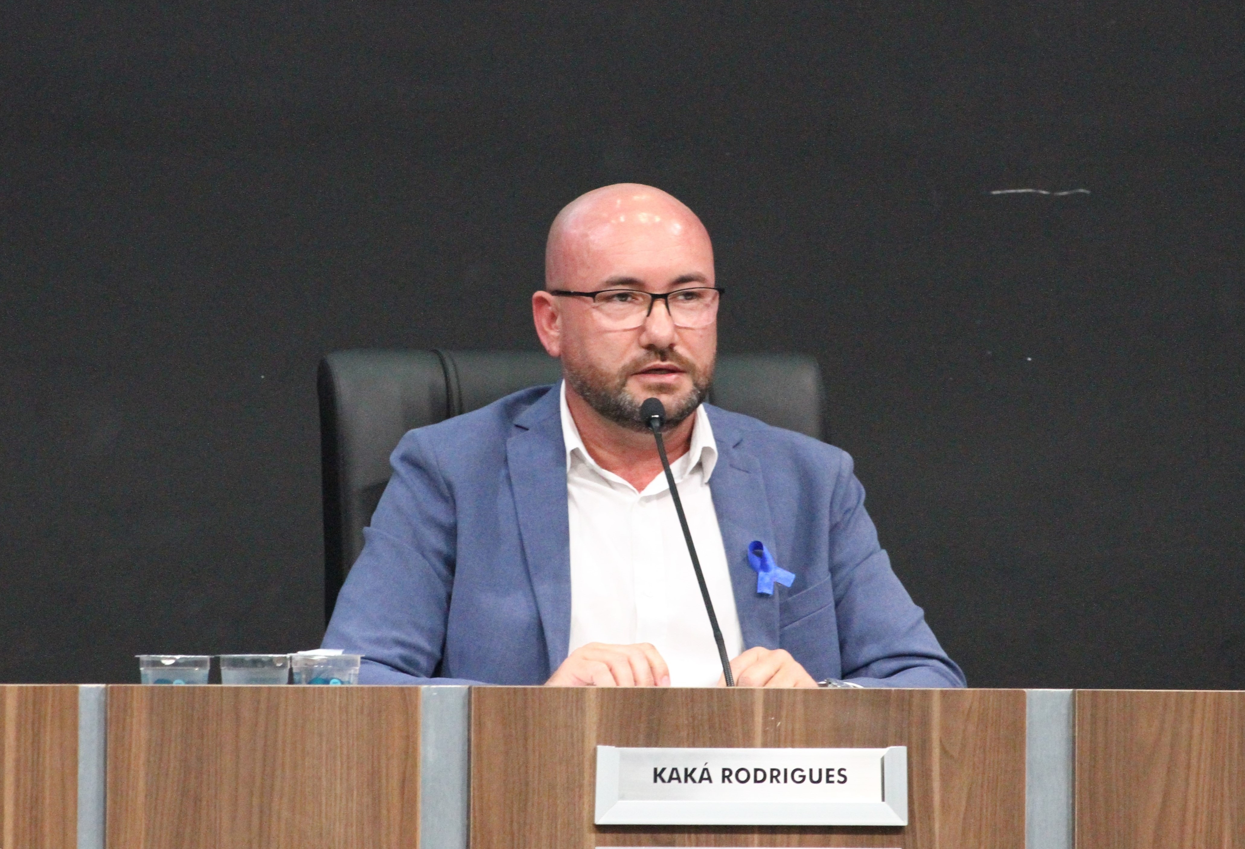 Louveira usará cordão de fitas para conscientizar sobre doenças raras