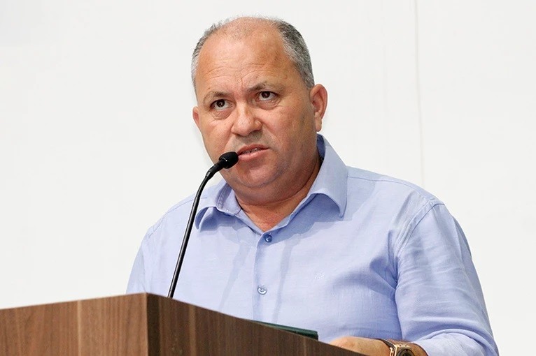 MOMENTO TRIBUNA - Vereador Nilson Cruz pretende convocar maestro da Bamalo