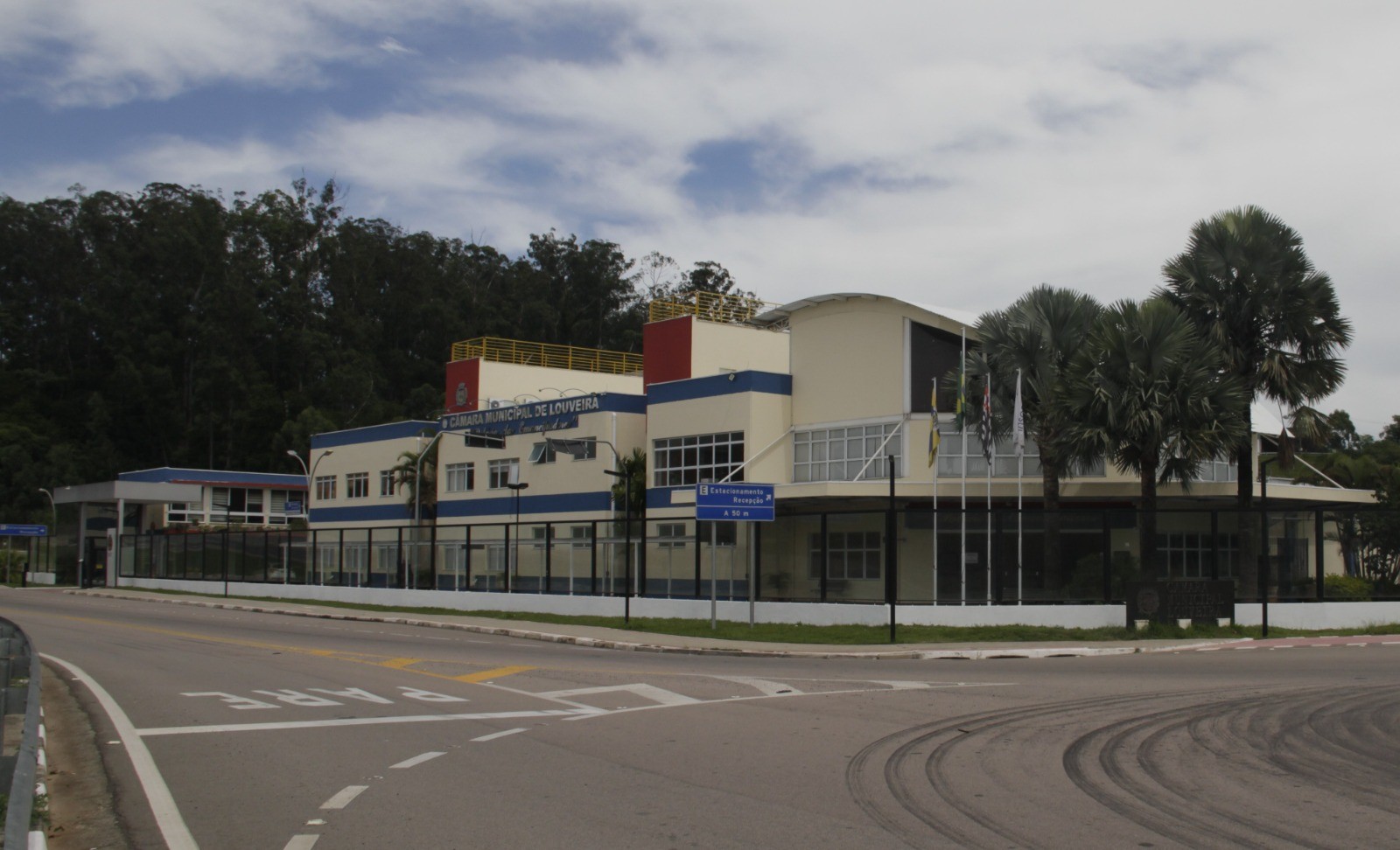 Câmara se reúne no recesso para três sessões extraordinárias